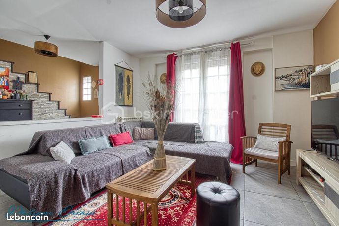 Maison 5 pièces 80 m²