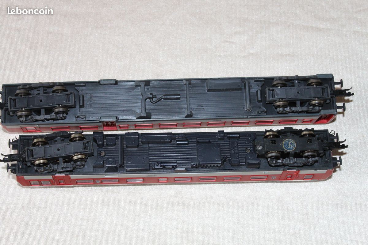 Rame Automotrice SNCF Lima HO 1/87 - X 2100/2200 - Époque IV - Rouge & Blanc
