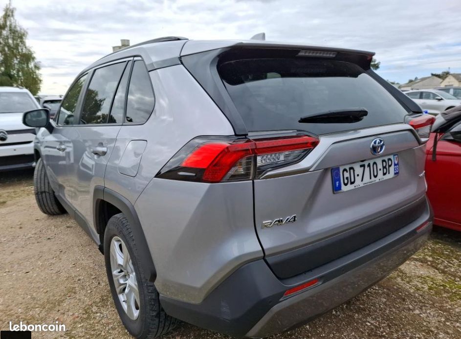 TOYOTA RAV4 2.5 218 HK HYBRID 2WD DYNAMIC BUSINESS CVT 26 990 ou 466/MOIS (image 3)