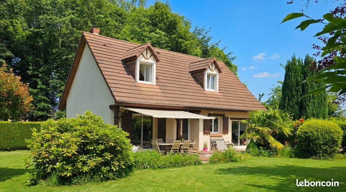 Maison 5 pièces 103 m² · à Bornambusc · 103 m² · 246 000 €