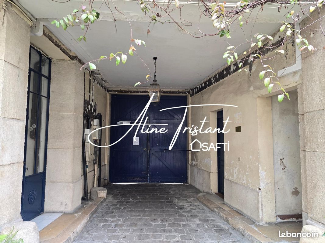 Appartement 1 pièce 9 m² · à Paris · 9 m² · 99 000 €