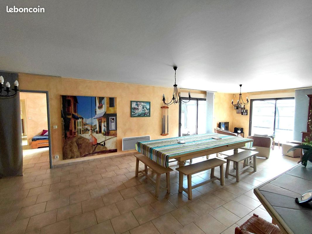 Maison 9 pièces 233 m² · à Mur-de-Sologne · 233 m² · 441 000 €