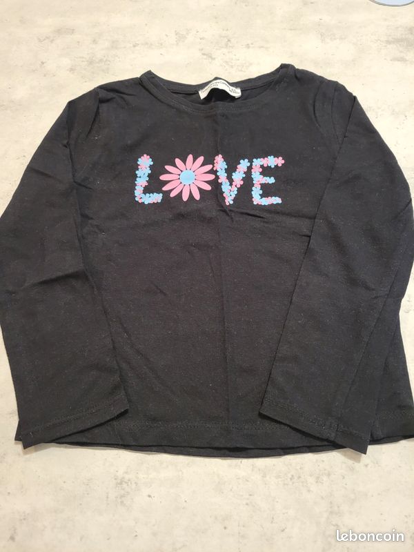 Lot 5 t-shirts fille 5 ans (image 2)