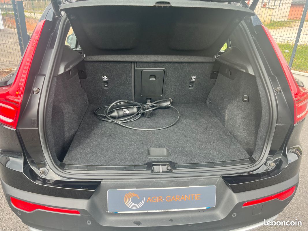 Volvo xc40 t5 recharge 180 + 82ch start dct 7 - hybride rechargeable - gps - camera - cuir - apple carplay / android auto - jantes alu 18" - demarrage sans cle - radars av + arr - hayon electrique... (image 5)