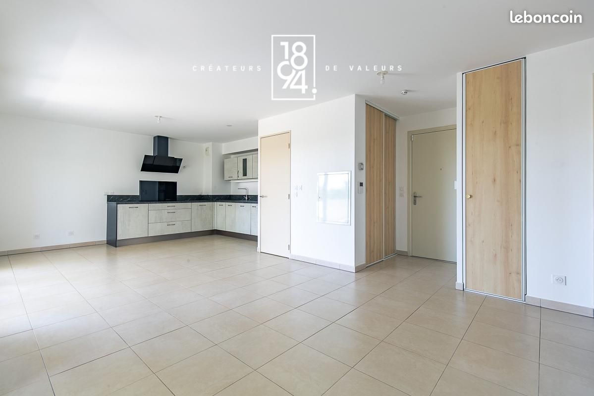 Appartement 3 pièces 58 m² · à Le Puy-Sainte-Réparade · 58 m² · 289 000 €