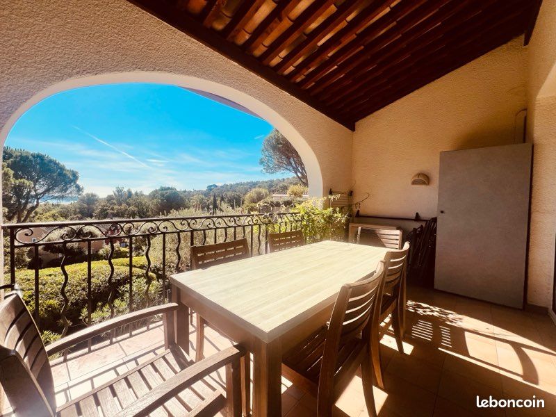 Appartement 3 pièces 42 m² · à Grimaud · 42 m² · 1 240 €/mois