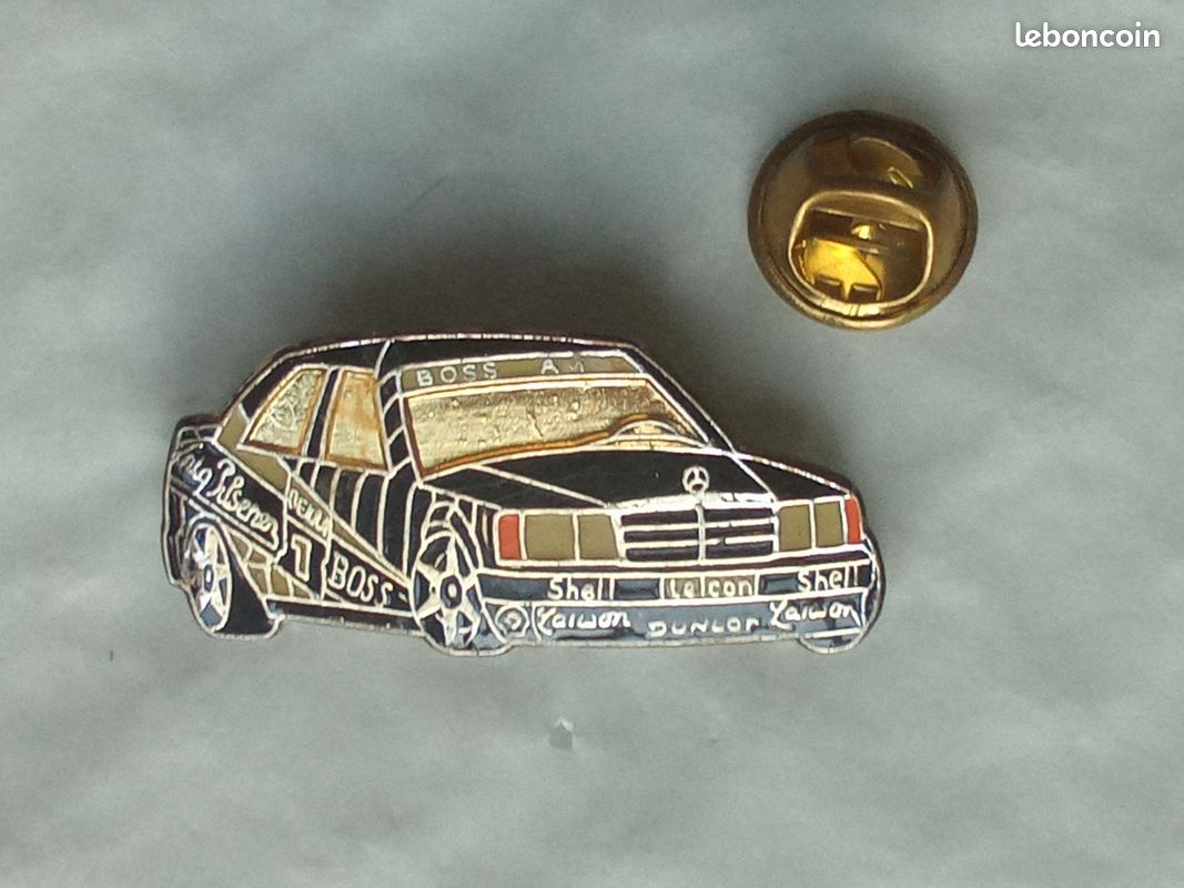 Pin's Mercedes Benz Cabriolet – Arthus Bertrand Paris – Émail, Ancien (occasion)