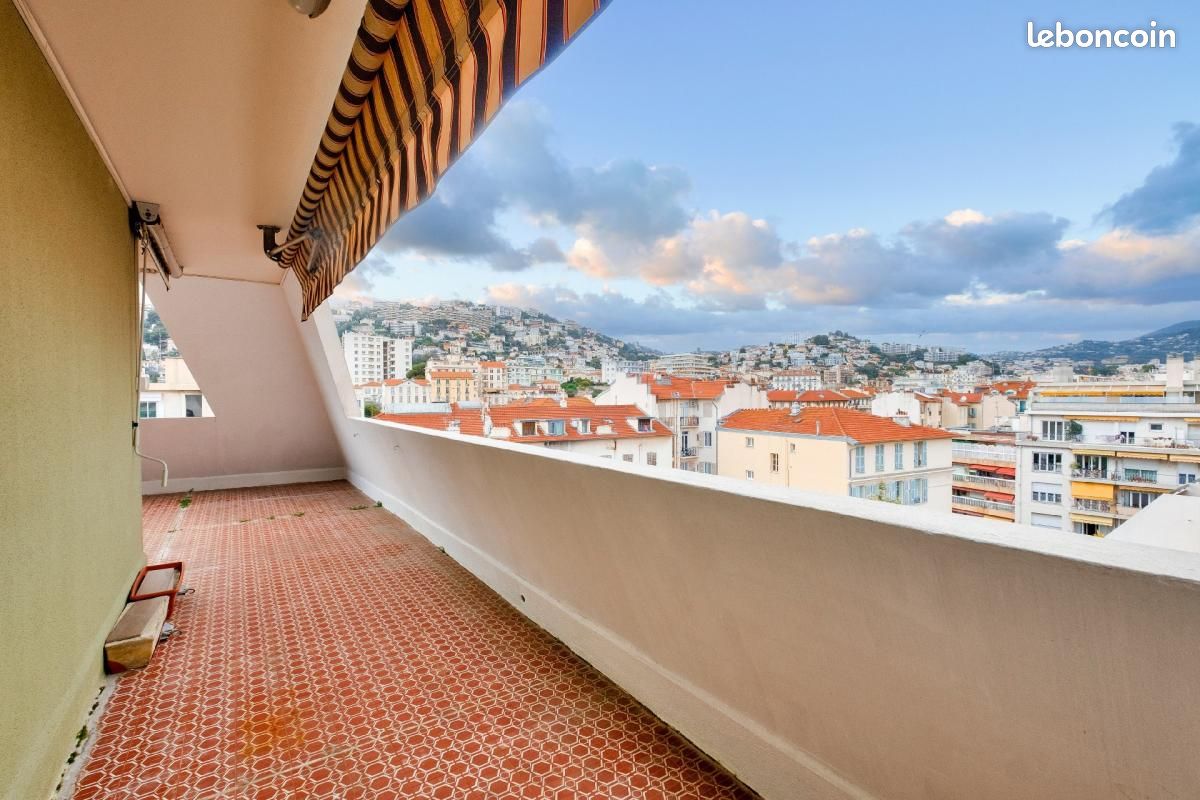 Appartement 4 pièces 111 m² · à Nice · 111 m² · 590 000 €