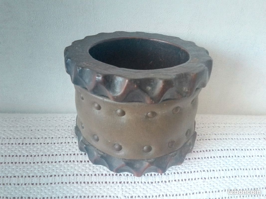 Pot à tabac (image 1)
