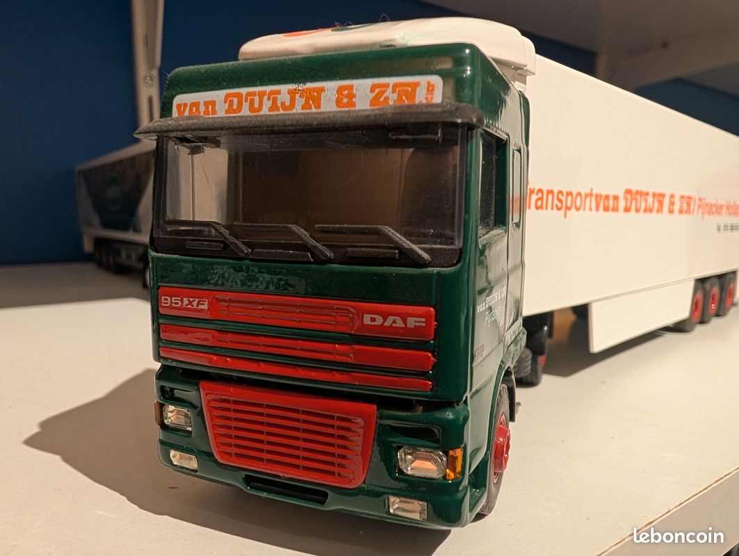 LION CAR ANCIEN 1/50 CAMION DAF BACHE BON ETAT SANS BOITE mon