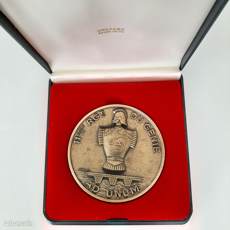 La médaille d'occupation Ruhr Rhénanie - Geneawiki