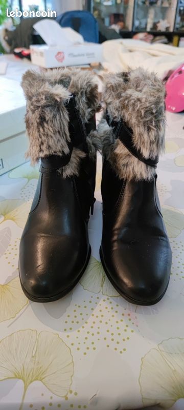 Bottes noires d'occasion - Chaussures
