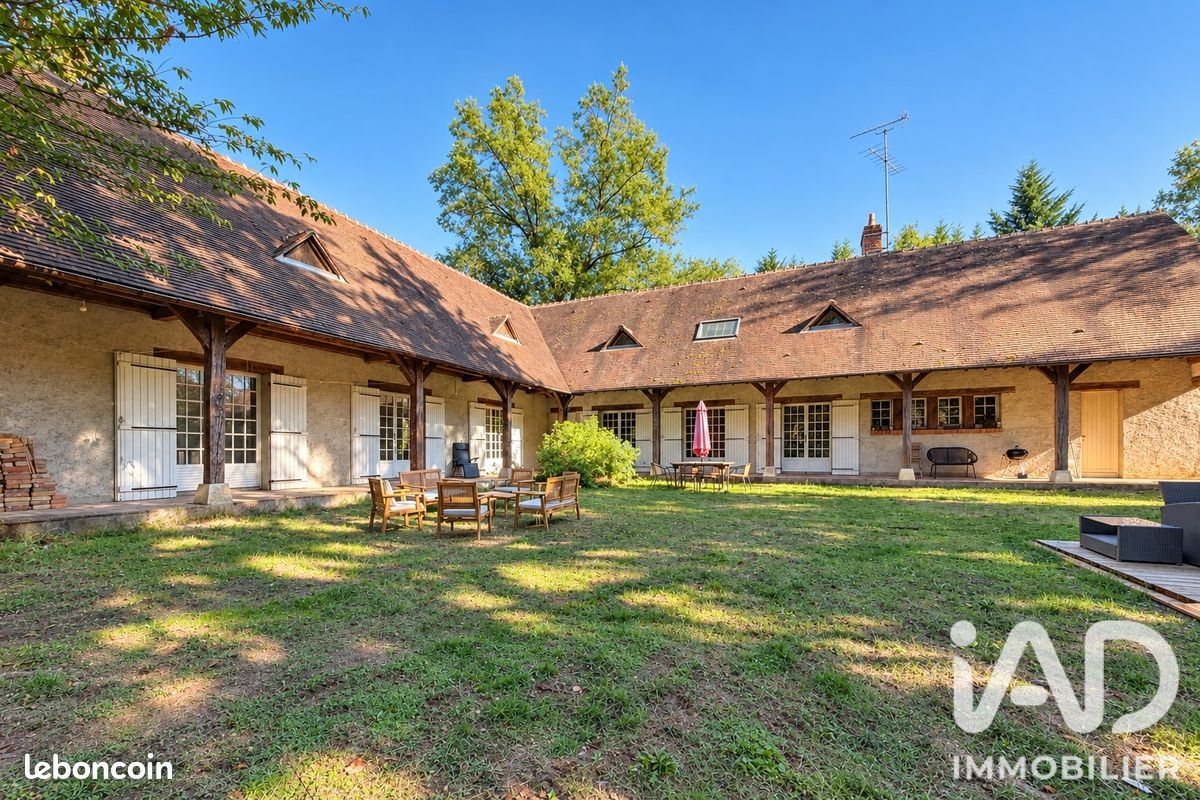 Maison 9 pièces 277 m² · à Ardon · 277 m² · 645 000 €