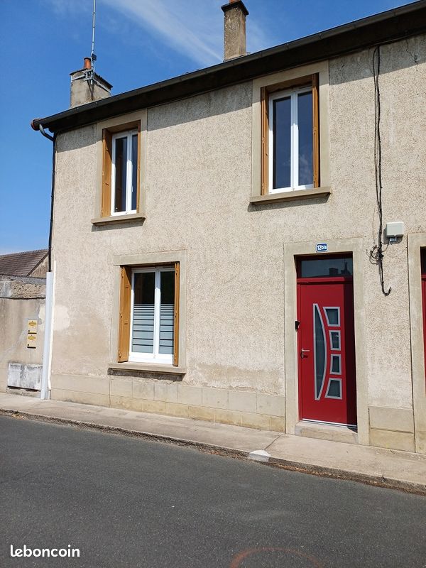 Appartement 3 pièces 60 m² · à Saint-Amand-Montrond · 60 m² · 550 €