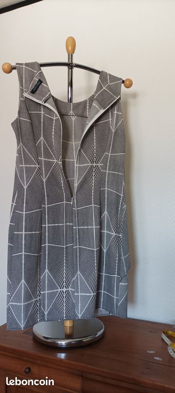 Robe d'été "Marciano Guess" (image 3)