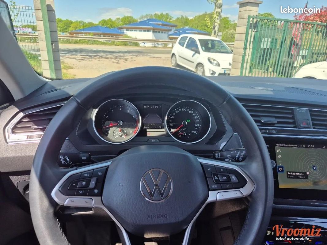 Volkswagen Tiguan 1.5 TSI 150 DSG7 LIFE BUSINESS 19990 hors taxes (-de 3 ans) (image 24)