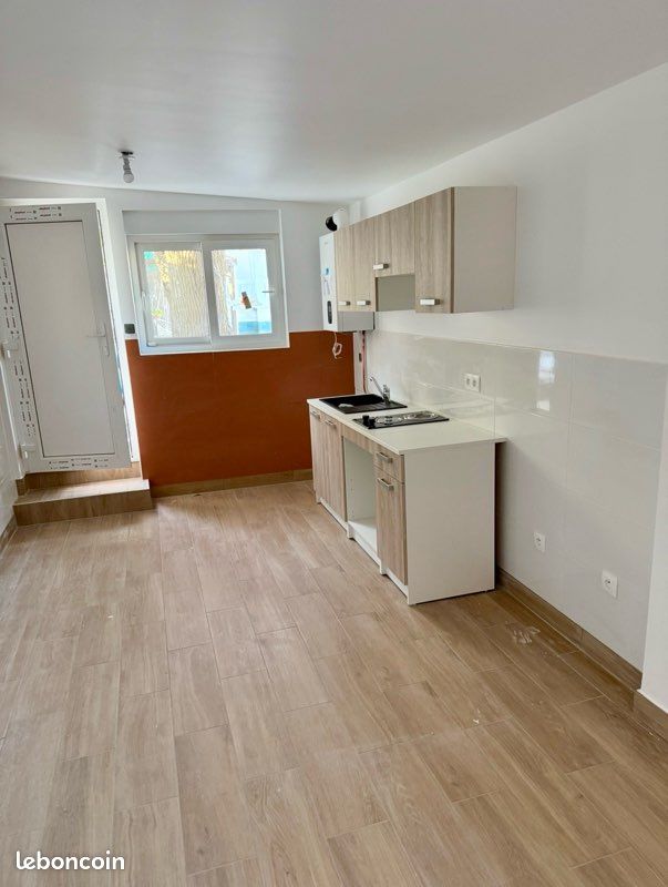 Appartement 1 pièce 31 m² · à Villeneuve-le-Roi · 31 m² · 780 €/mois