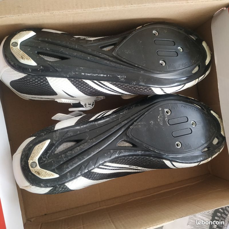 Northwave Storm Carbon - Chaussures vélo de route | Hardloop