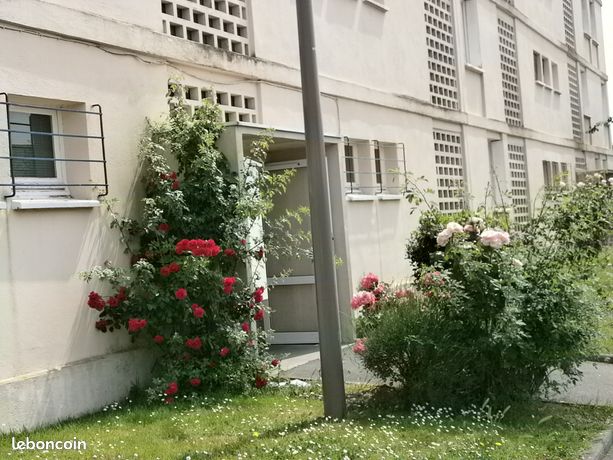 https://img.leboncoin.fr/api/v1/lbcpb1/images/63/6c/9d/636c9d458d59edaeb21def9d131504bdf94b3949.jpg?rule=ad-image