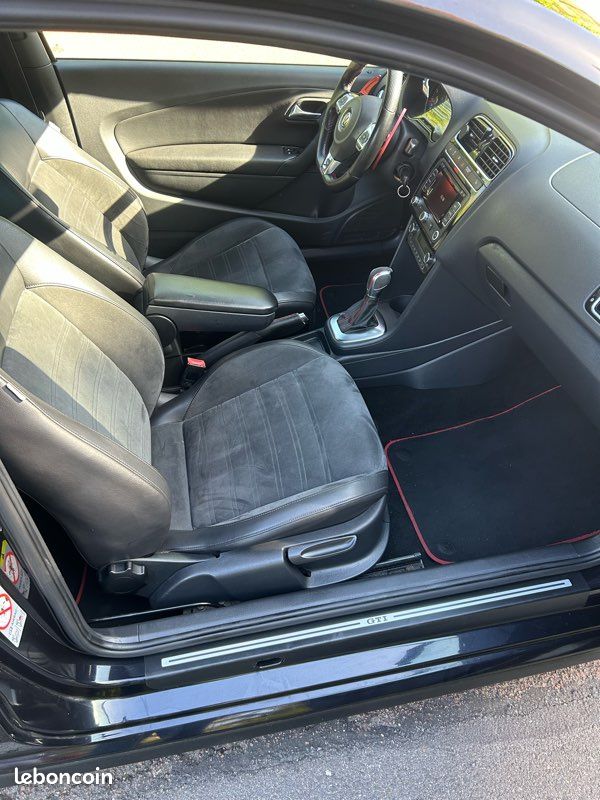Volkswagen polo gti 1.4 TFSI SPORT 180 CV (image 3)