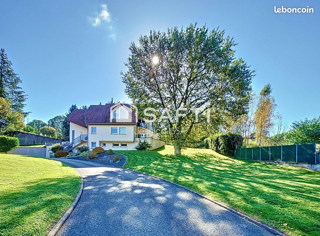 Maison 6 pièces 182 m² · à Longeville-lès-Saint-Avold · 182 m² · 430 000 €