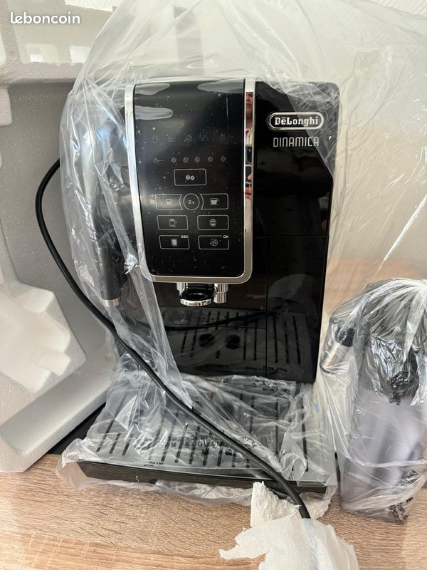 Machine à Café Grain De'Longhi Dinamica - Expresso Et Cappuccino Automatique, 15 Boissons, Carafe Lait Intégrée