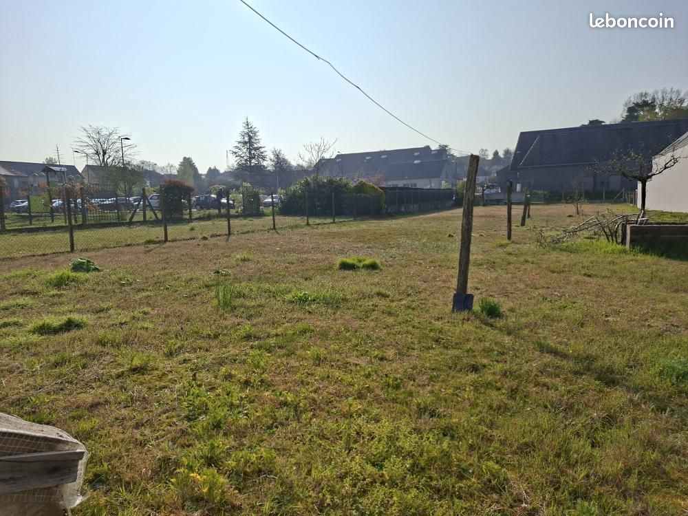 Terrain 800 m² · à Veigné · 800 m² · 142 400 €