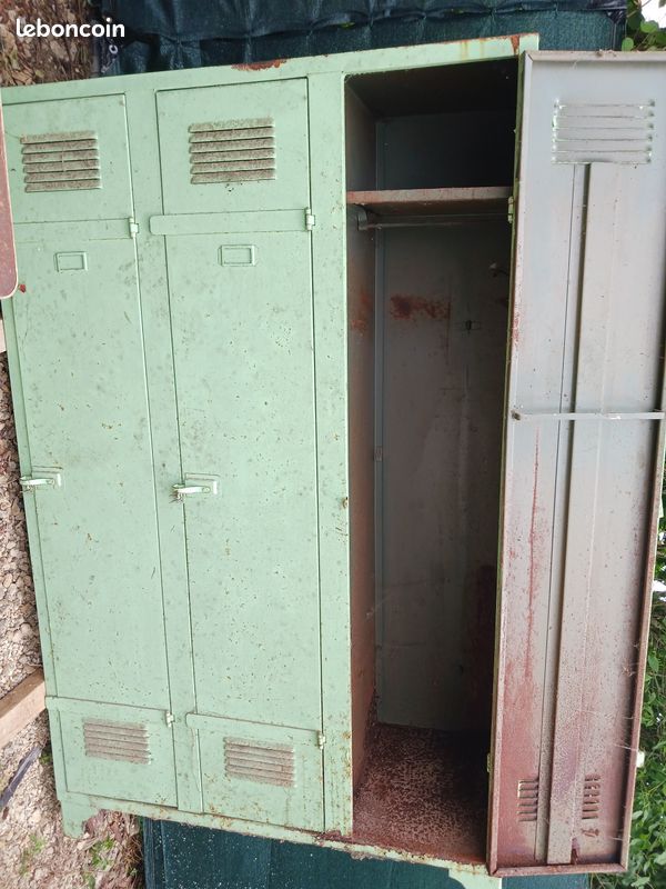 Vestiaire métallique vert 3 portes (image 2)