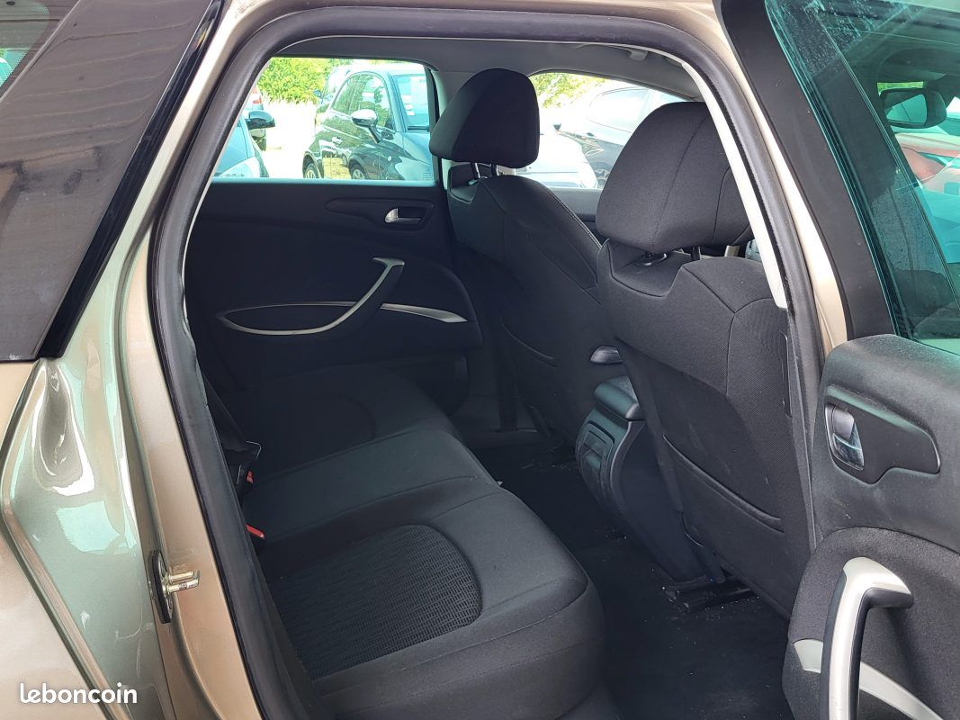Citroën c5 iii break (rw_) 1.6 vti 120 2012 (image 19)