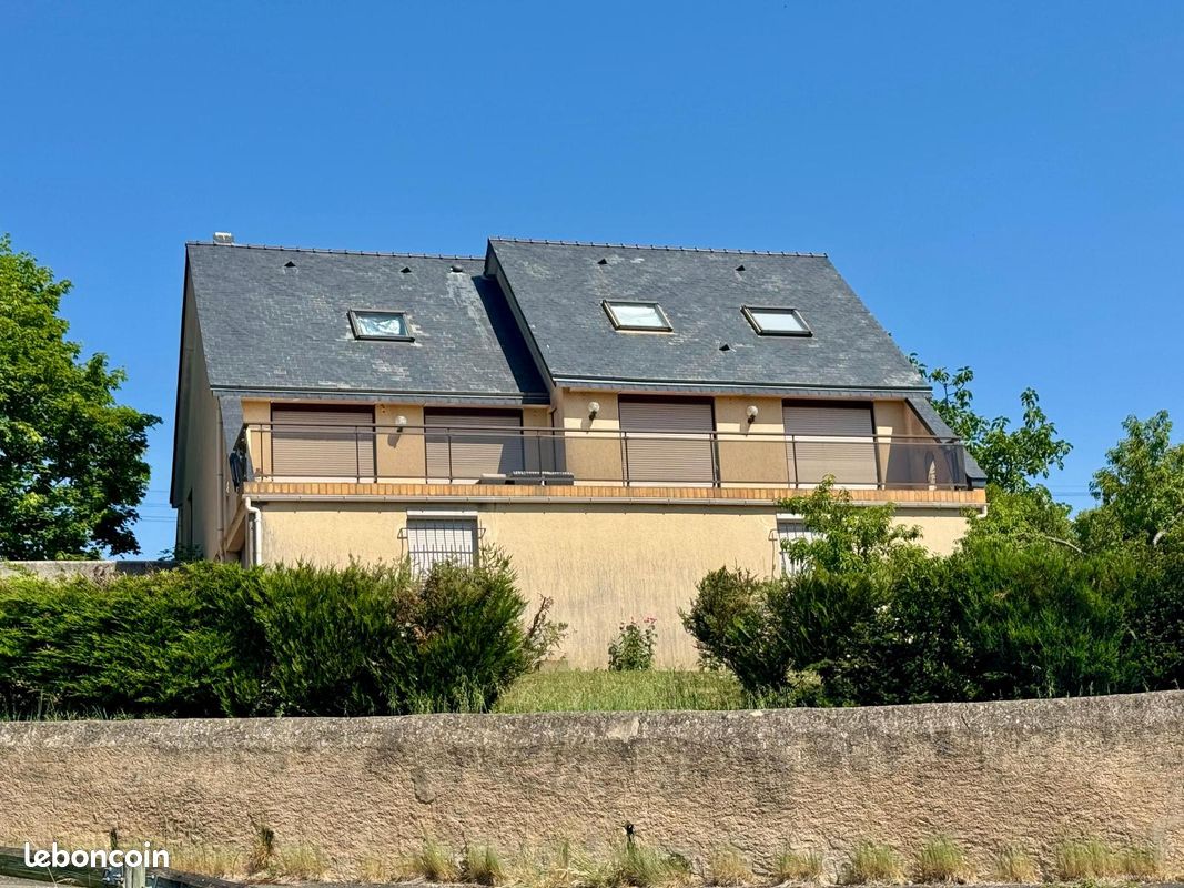 Maison 4 pièces 155 m² · à Thouars · 155 m² · 222 000 €