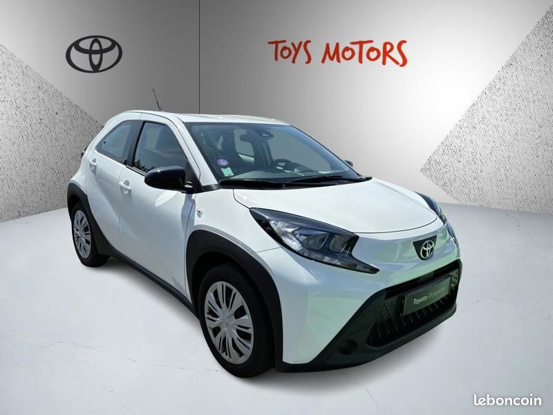 Toyota aygo x 1.0 VVT-i 72 Dynamic (image 2)