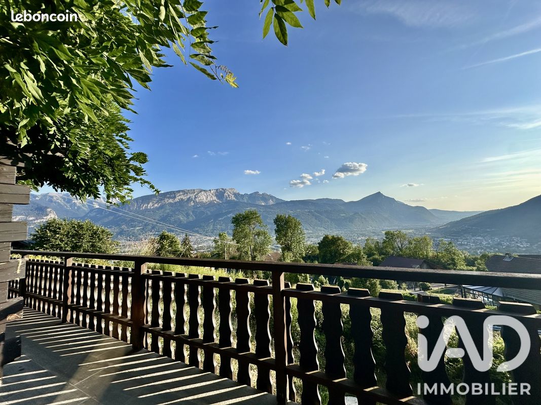 Maison 5 pièces 90 m² · à Thyez · 90 m² · 577 000 €