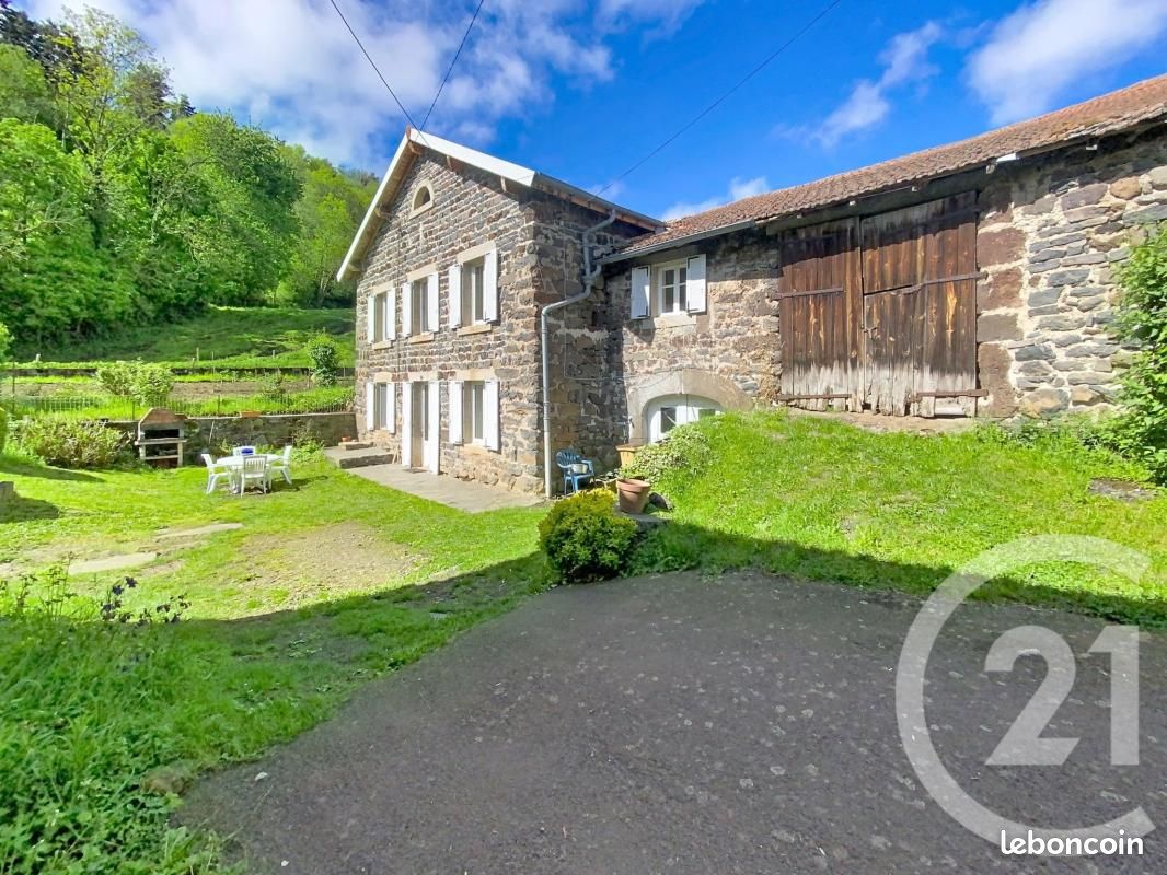 Maison 5 pièces 102 m² · à Lantriac · 102 m² · 139 900 €