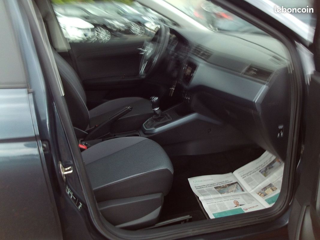 Seat ARONA 1.6 TDI 95CH STYLE (image 7)