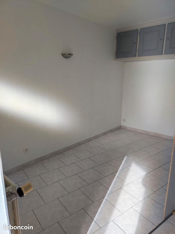 Appartement a louer oyonnax - 1 pièce(s) - 28 m2 - Surfyn