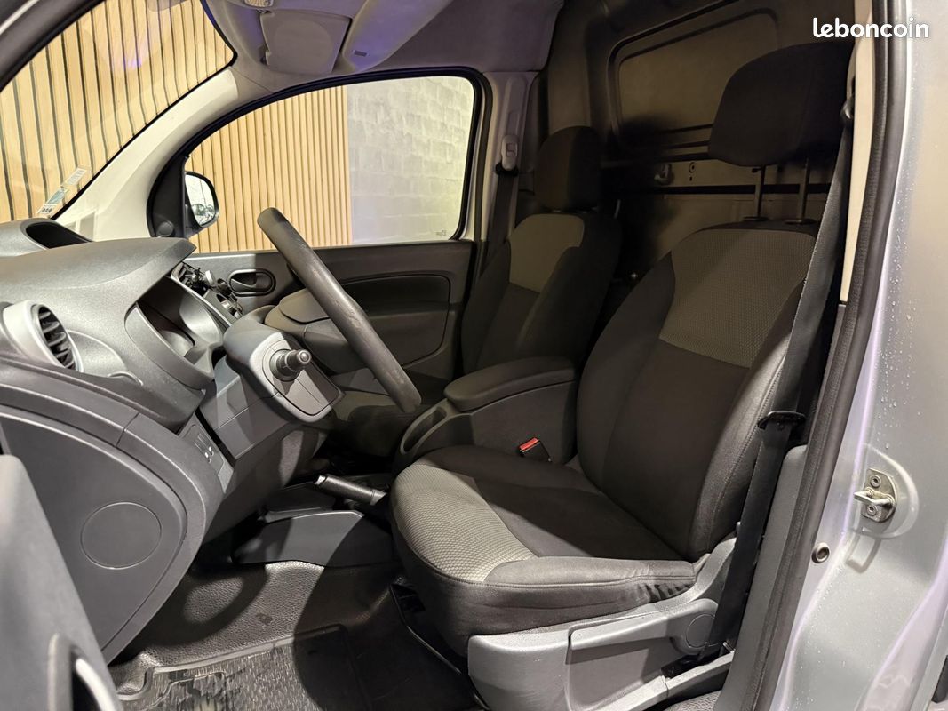 Renault kangoo l1 1.5 80 ii express fourgon rien a prevoir (image 4)