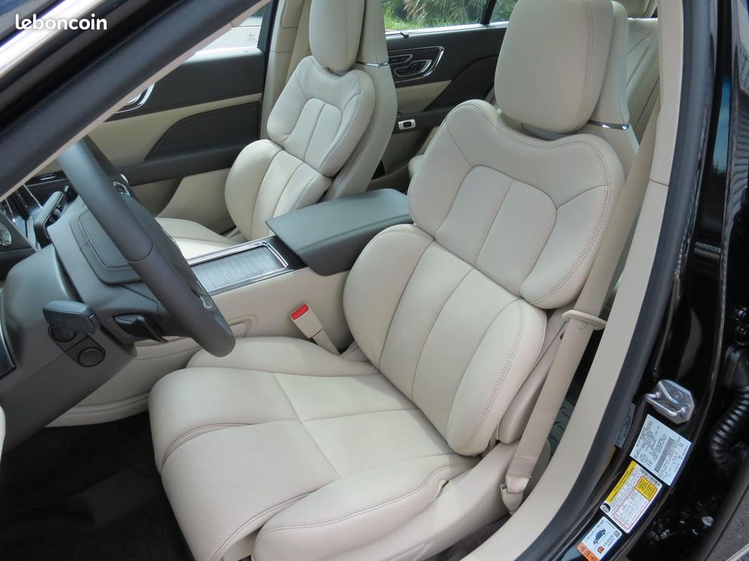 Lincoln Continental Reserve 2017 (image 4)