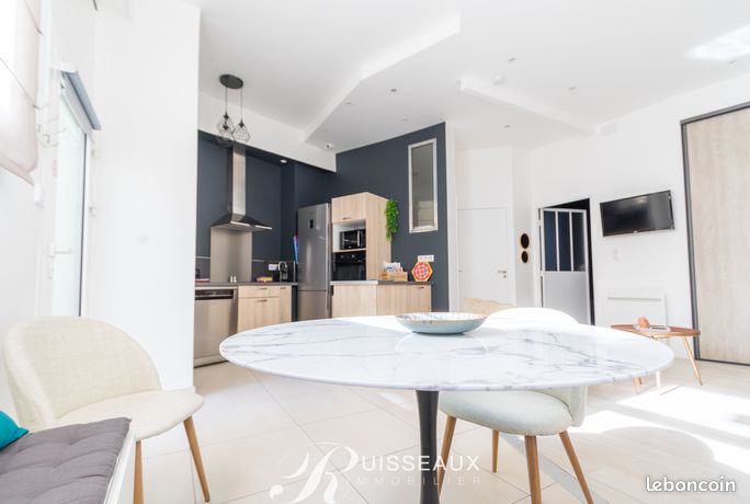 Appartement 3 pièces 138 m² — 5