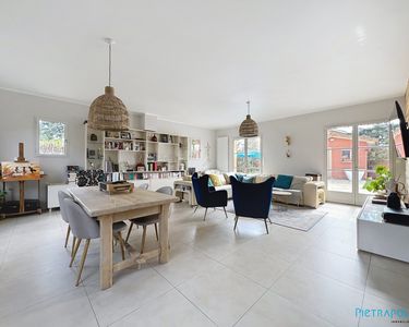 Maison 620 000 € - 178 m²