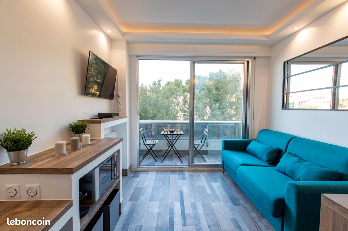 Grand studio Super Cadenelle Balcon Vue Mer 5e étage (image 1)