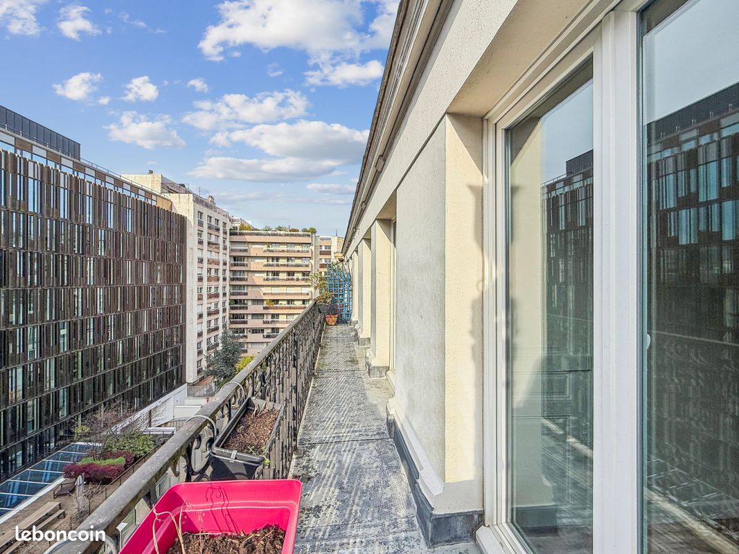 Appartement 6 pièces 115 m² · à Paris · 115 m² · 1 610 000 €