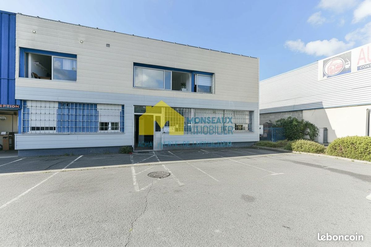 Immeuble 262 m² · à Saint-Michel-sur-Orge · 262 m² · 465 000 €
