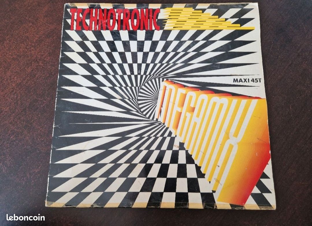 Vinyl Maxi 45 tours Technotronic Mégamix (image 1)