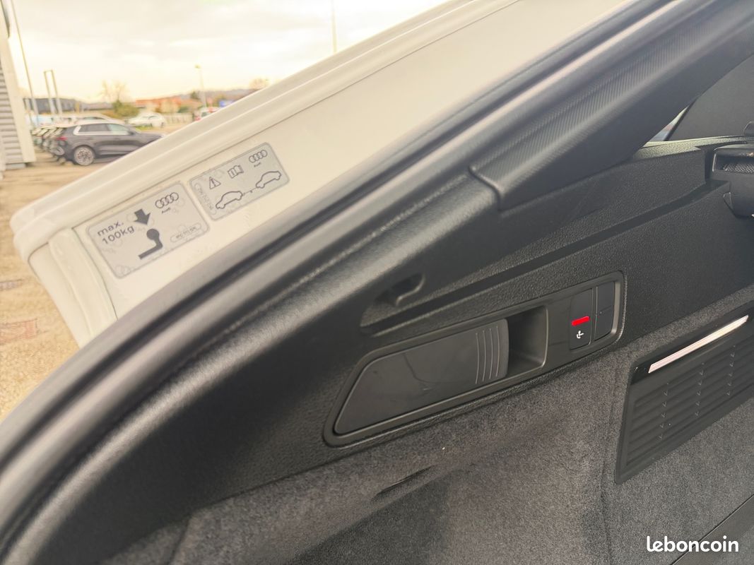AUDI Q5 Sportback 35 TDI 163 S tronic 7 S line (image 22)