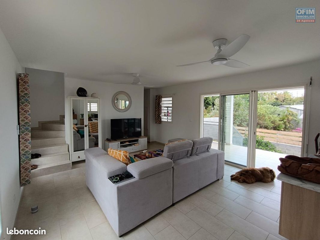 Maison 2 pièces 84 m² · à Saint-Pierre · 84 m² · 325 000 €