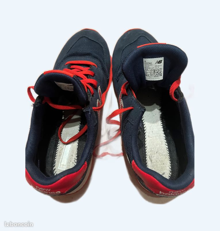 Baskets New balance taille 37 noires lacets rouges (image 1)