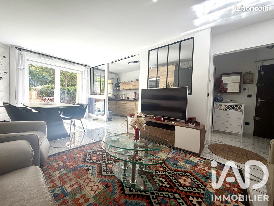 Appartement 3 pièces 70 m² · à La Celle-Saint-Cloud · 70 m² · 390 000 €