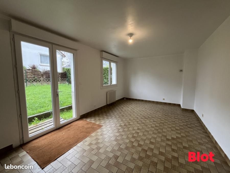 Maison 5 pièces 96 m² · à Rennes · 96 m² · 1 210 €