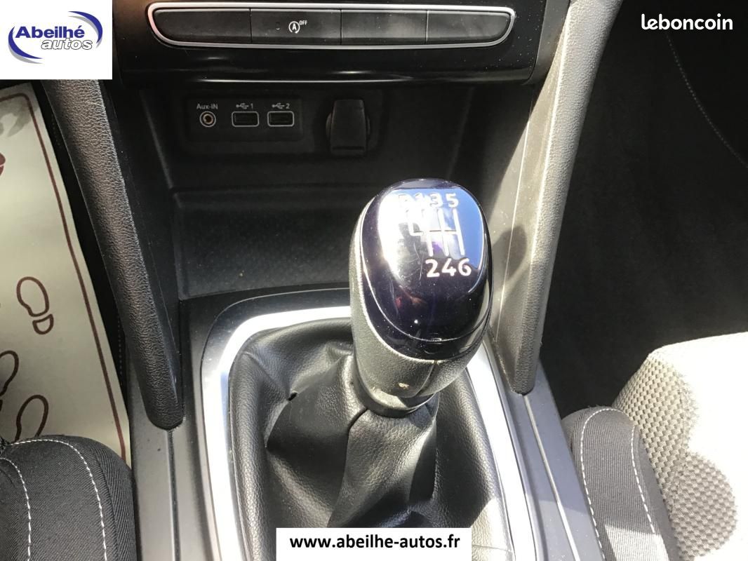 Renault Mégane IV SOCIETE BLUE DCI 115 - 21B AIR NAV 2PL (image 14)