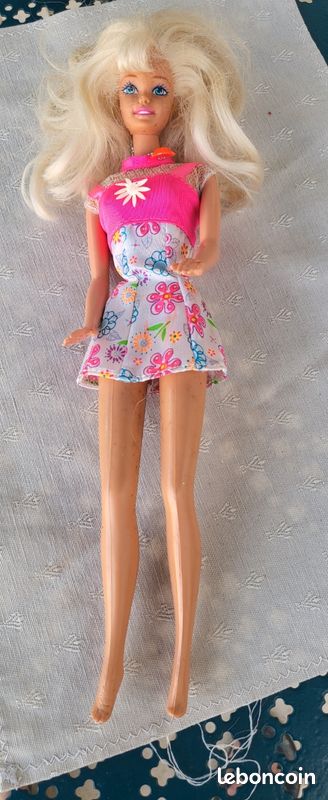 Barbie Flower Surprise Fashions 1990 - Collector Mattel NRFB, Fabriqué En Chine